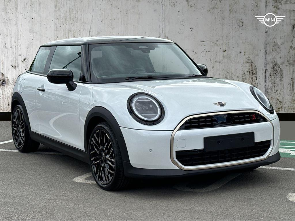 Main listing image - MINI Hatchback