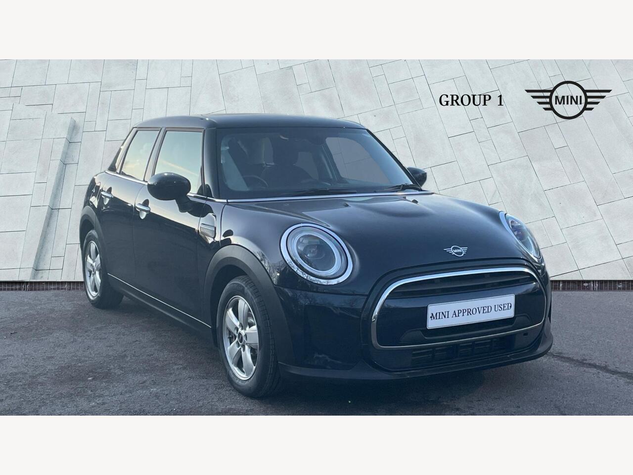 Main listing image - MINI Hatchback 5dr