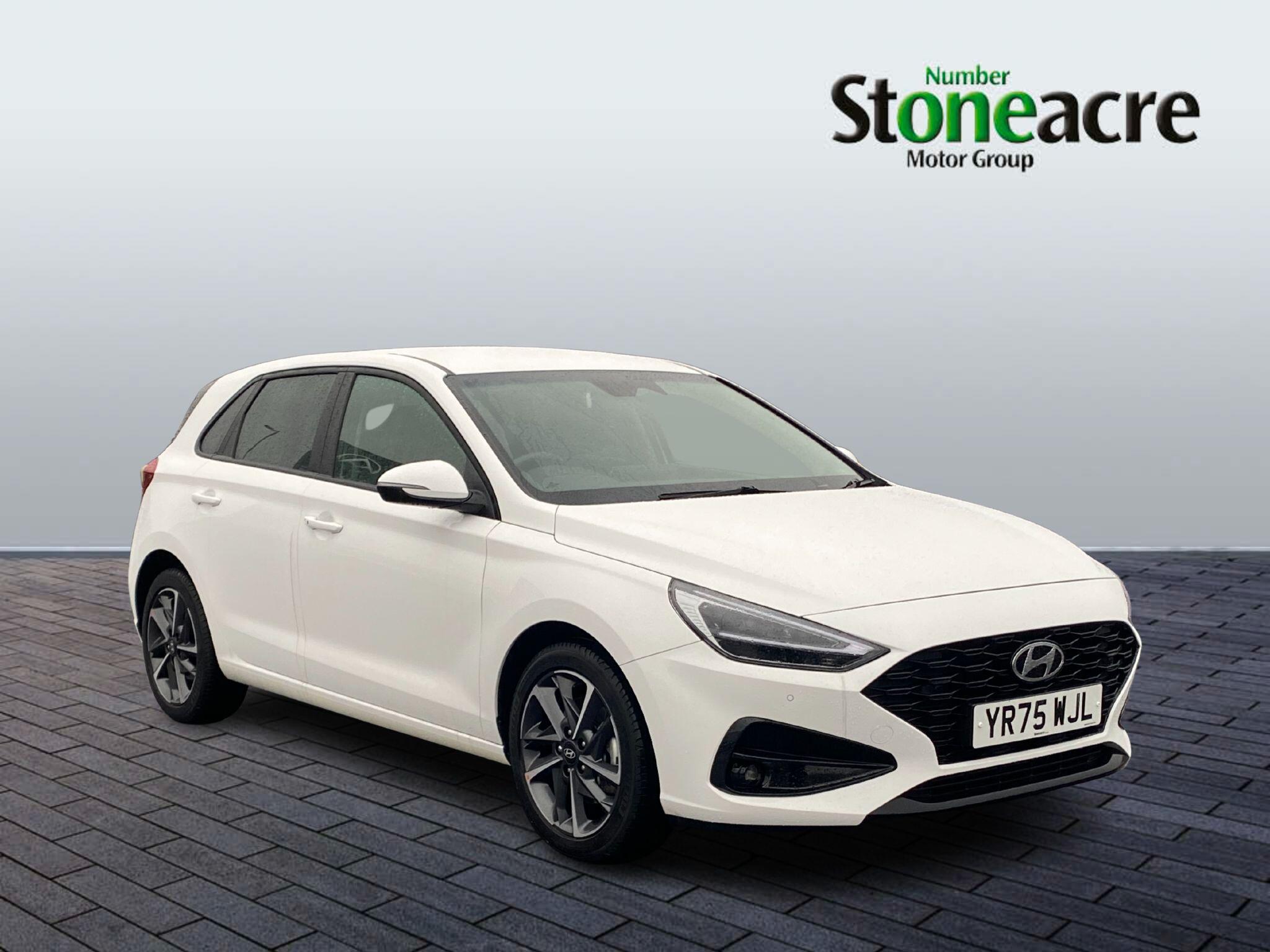 Main listing image - Hyundai i30