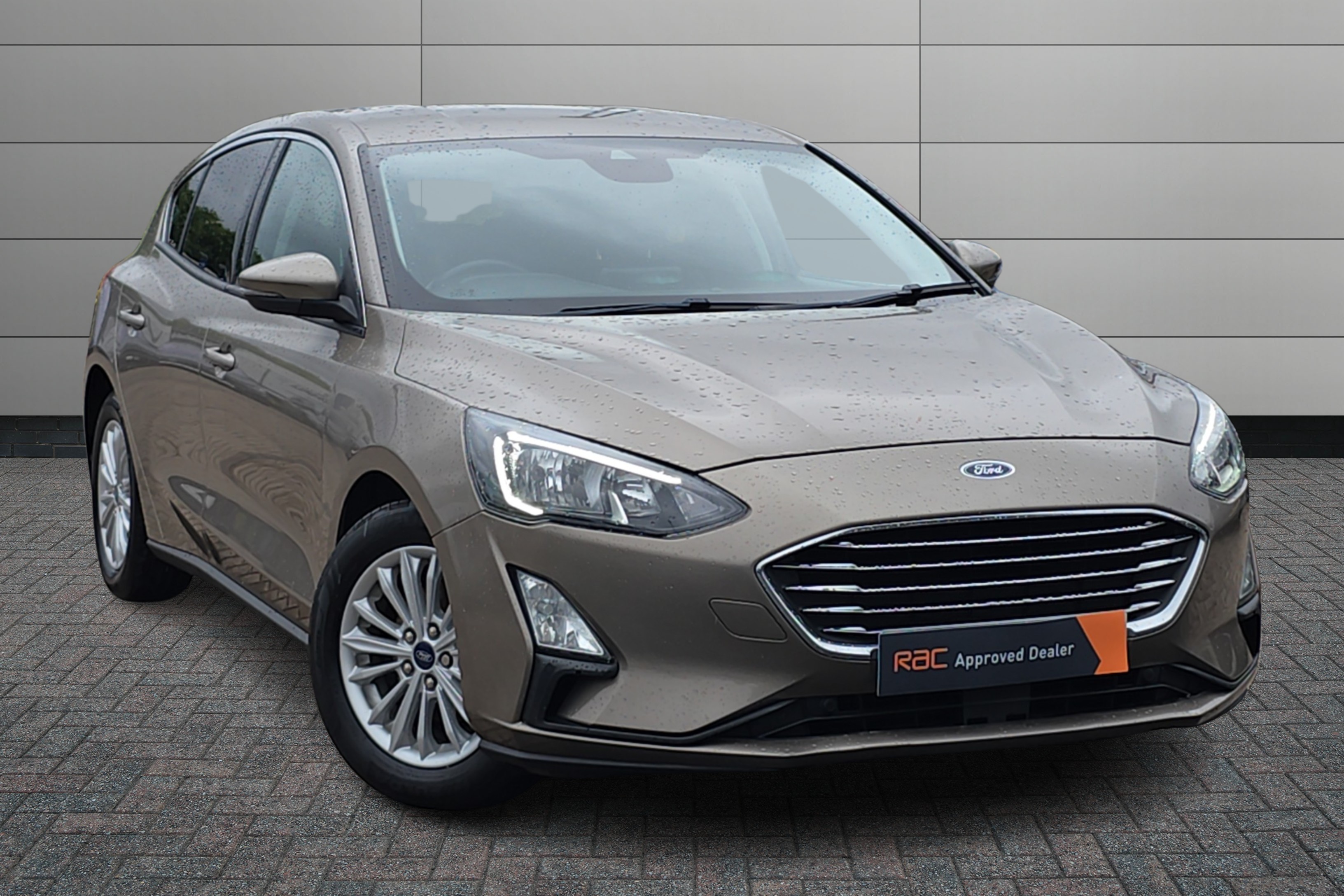 Main listing image - Ford Focus