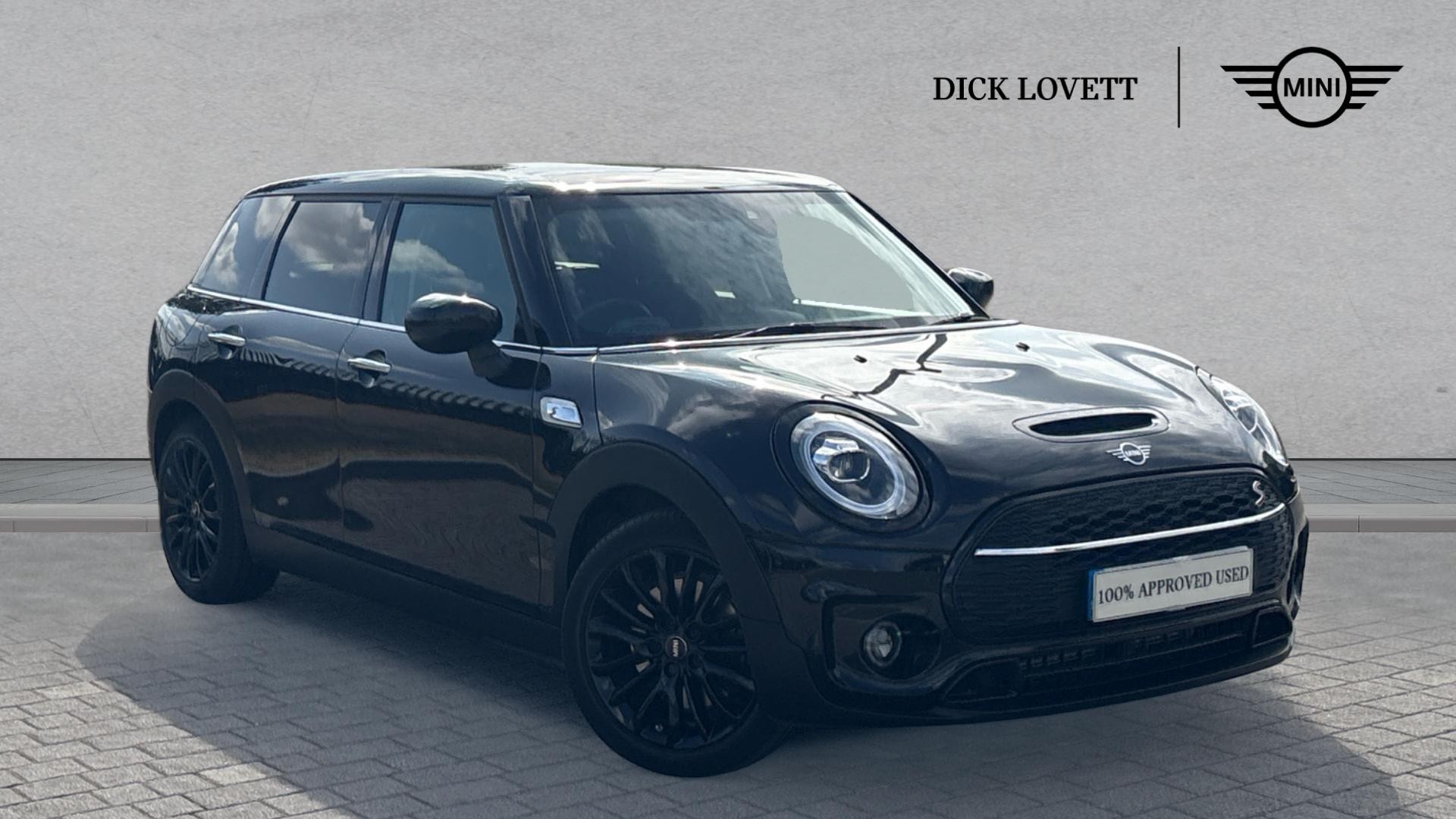 Main listing image - MINI Clubman