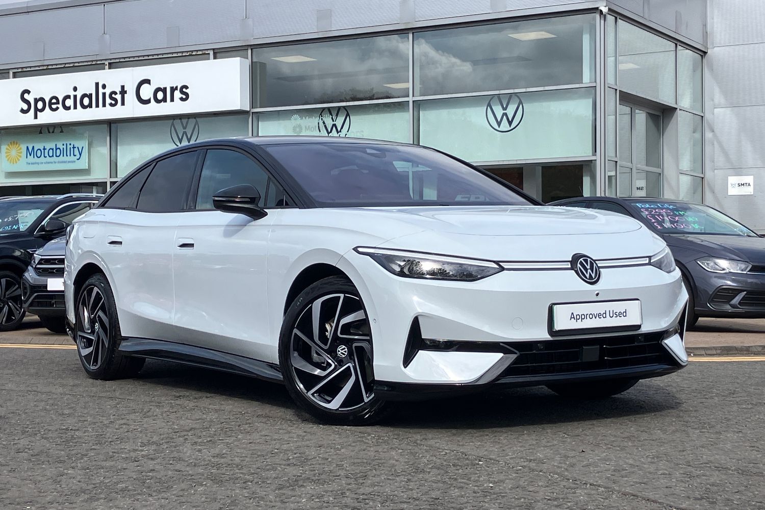 Main listing image - Volkswagen ID.7