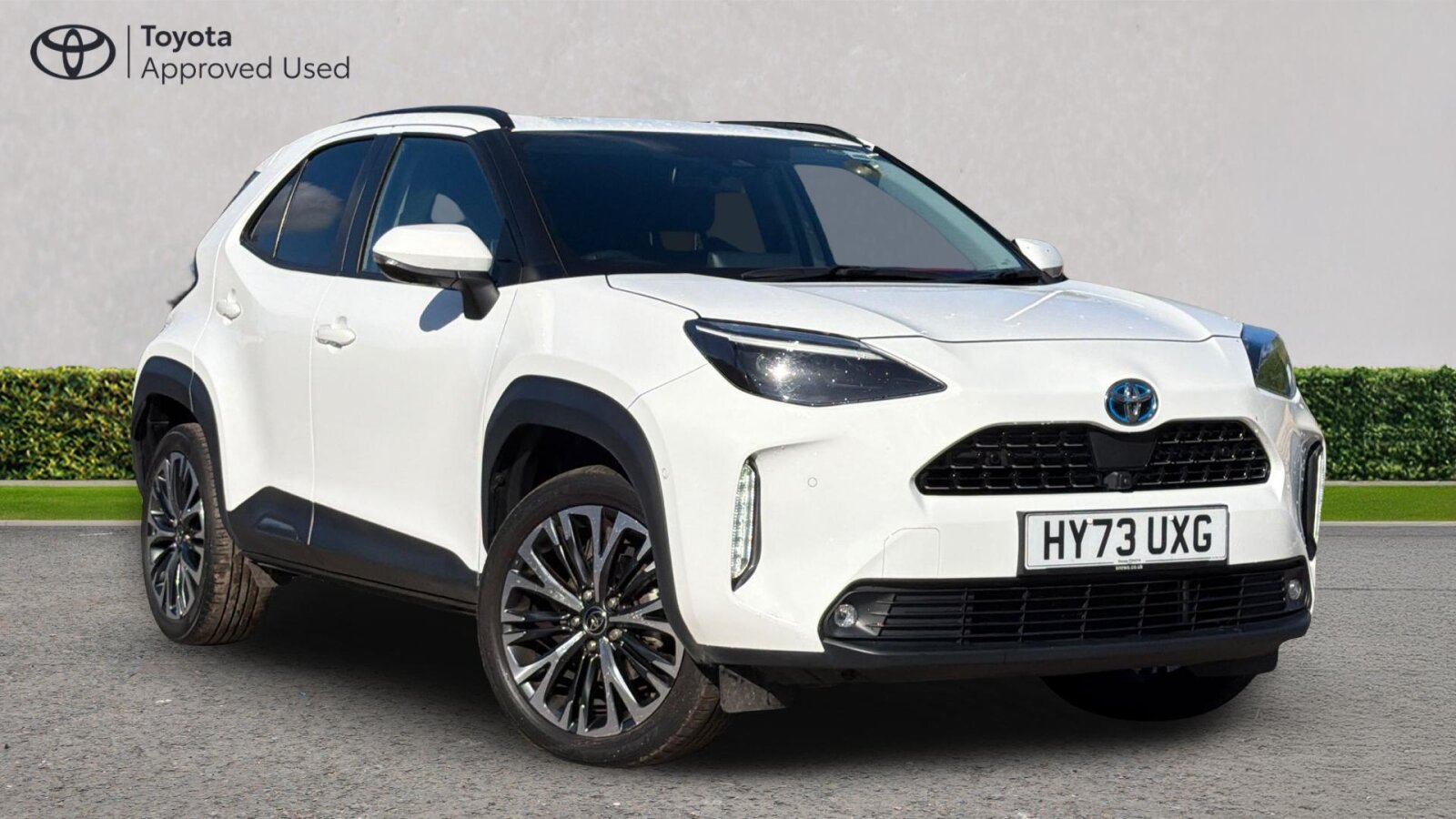 Main listing image - Toyota Yaris Cross
