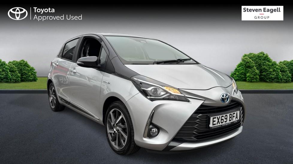 Main listing image - Toyota Yaris