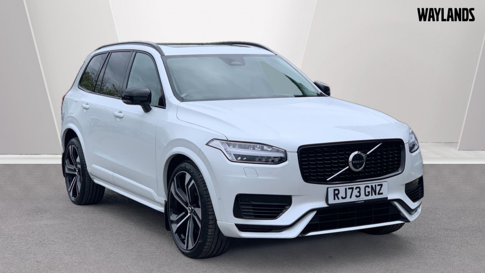 Main listing image - Volvo XC90