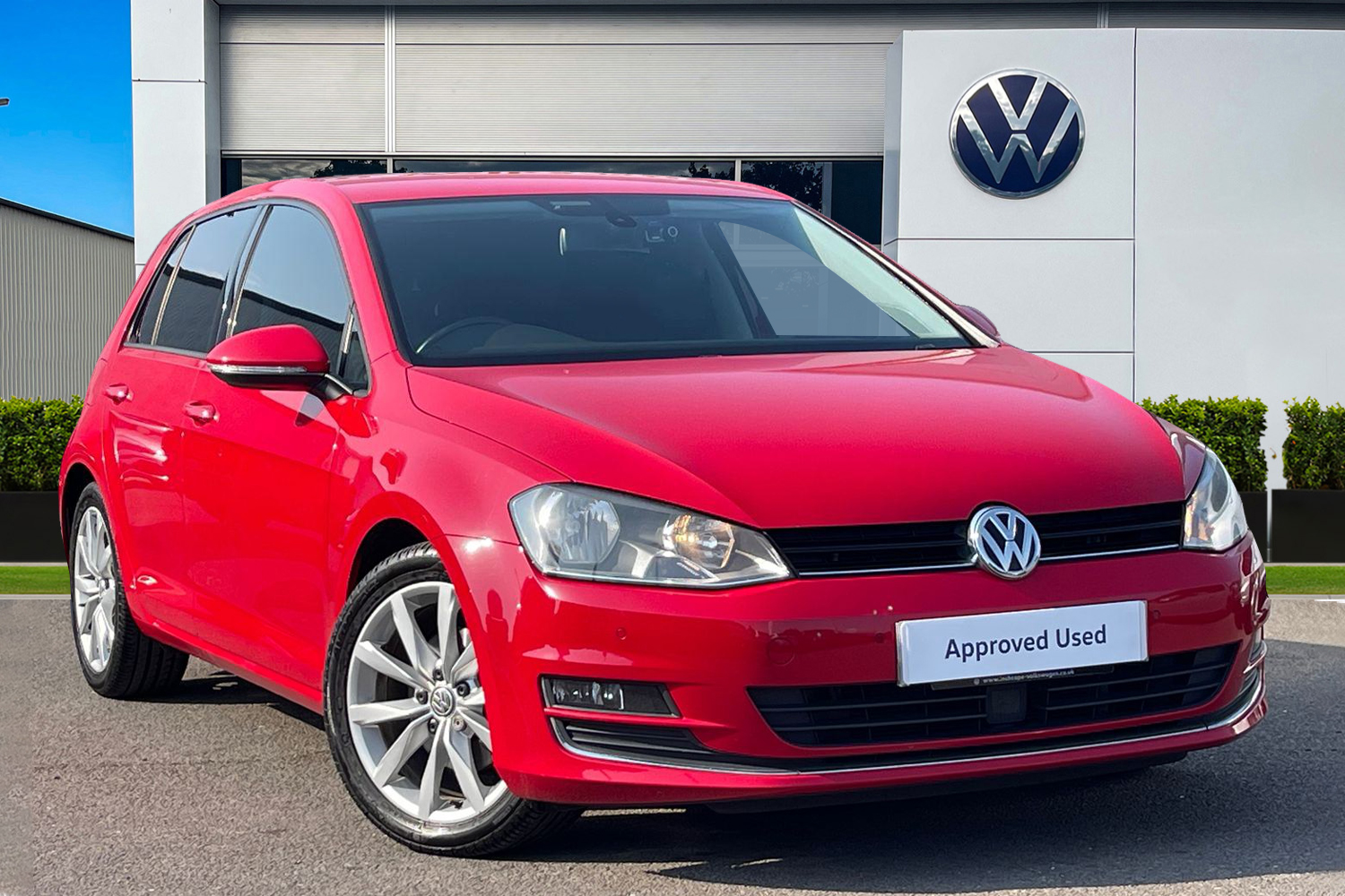 Main listing image - Volkswagen Golf