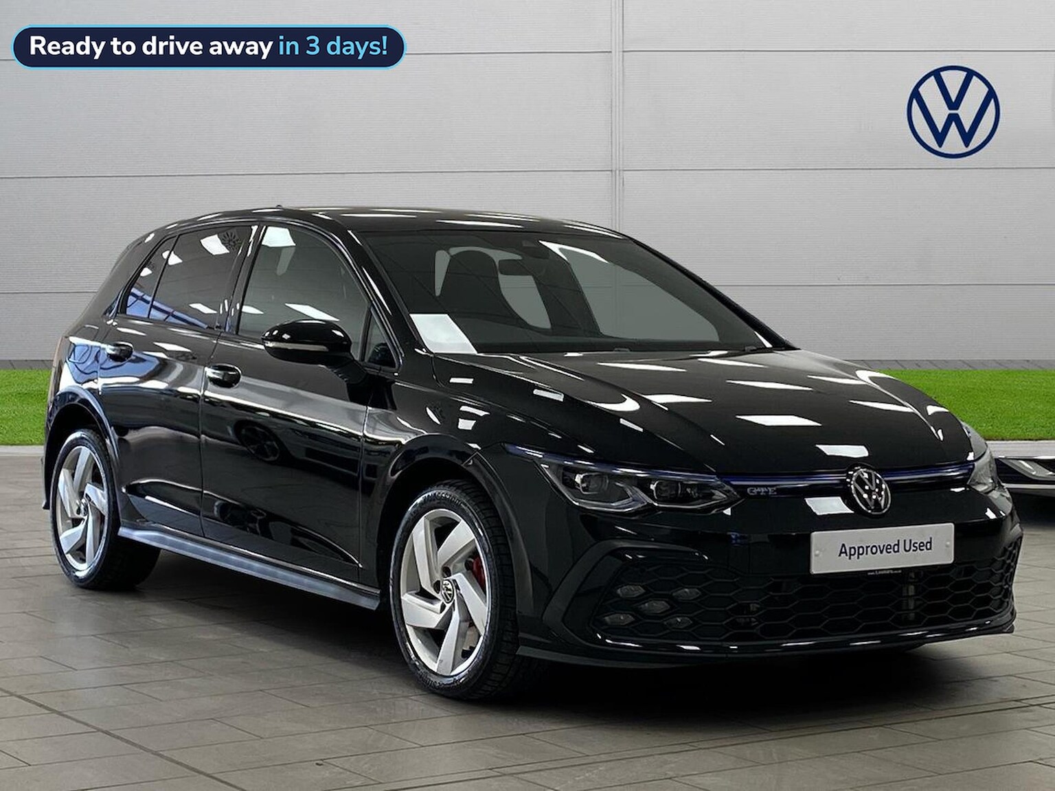 Main listing image - Volkswagen Golf GTE