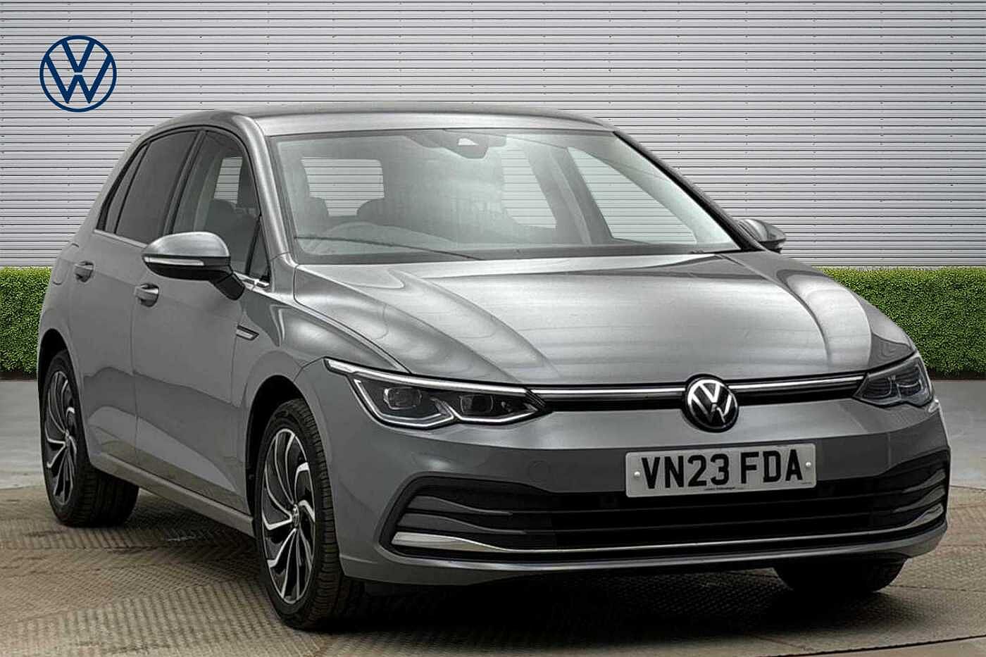 Main listing image - Volkswagen Golf