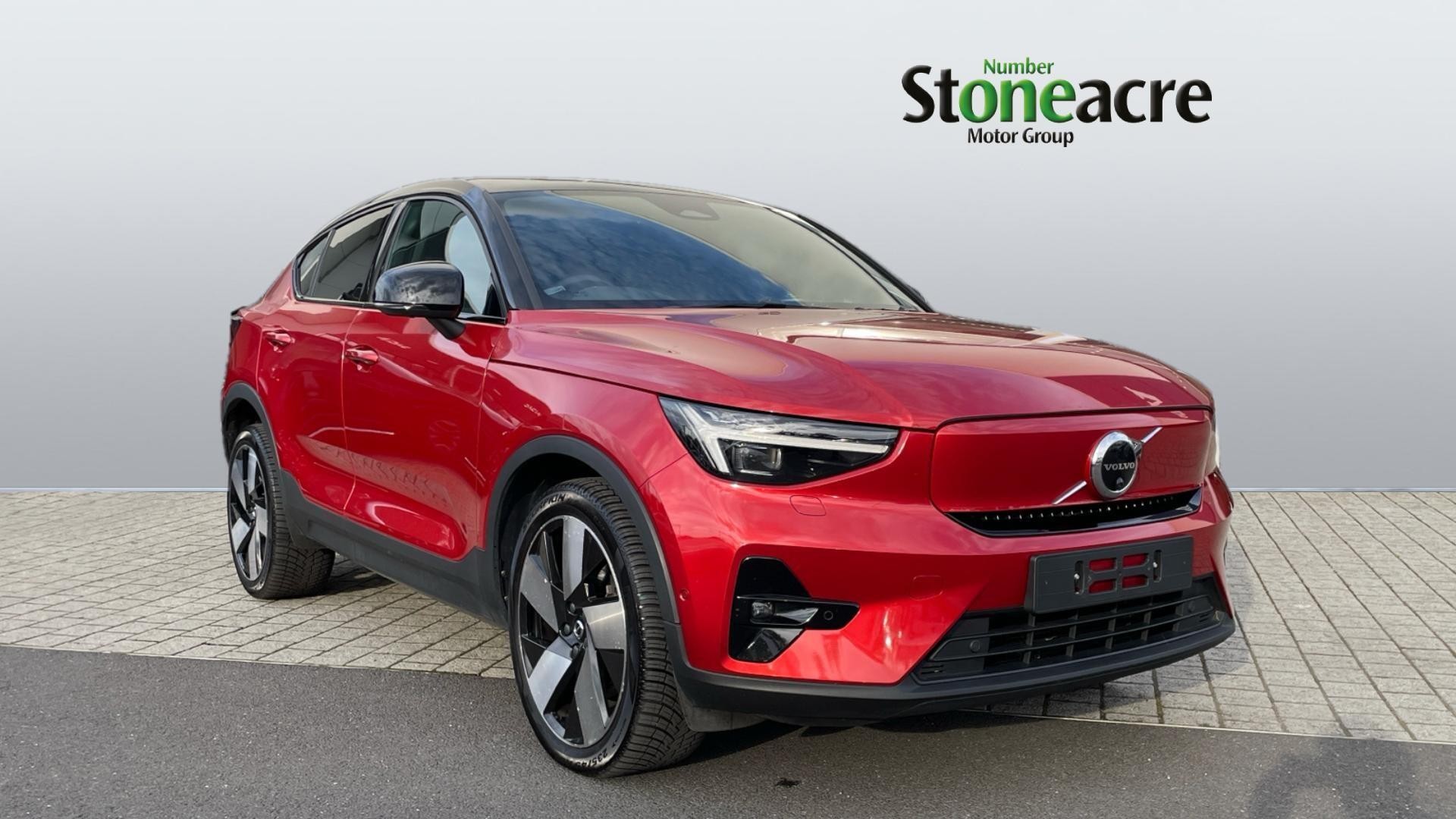 Main listing image - Volvo C40
