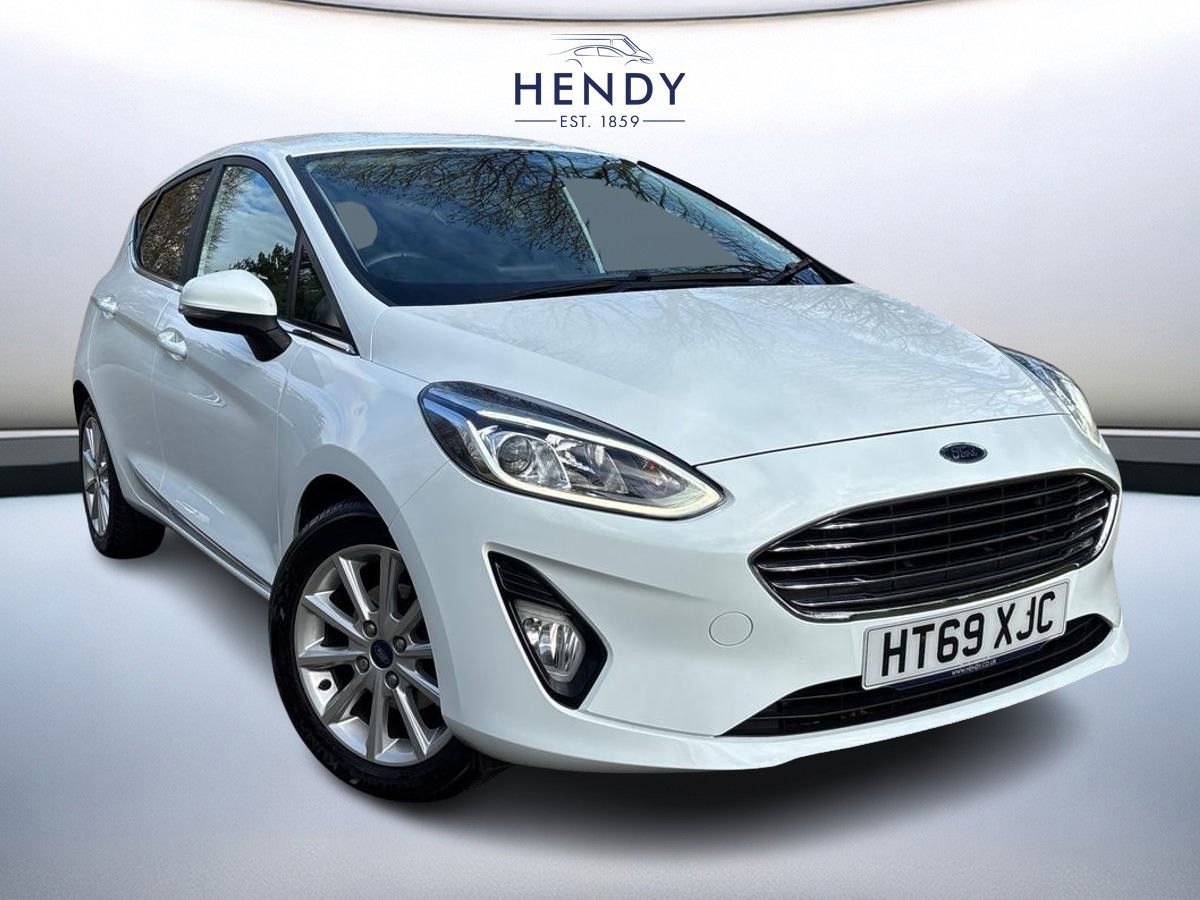 Main listing image - Ford Fiesta