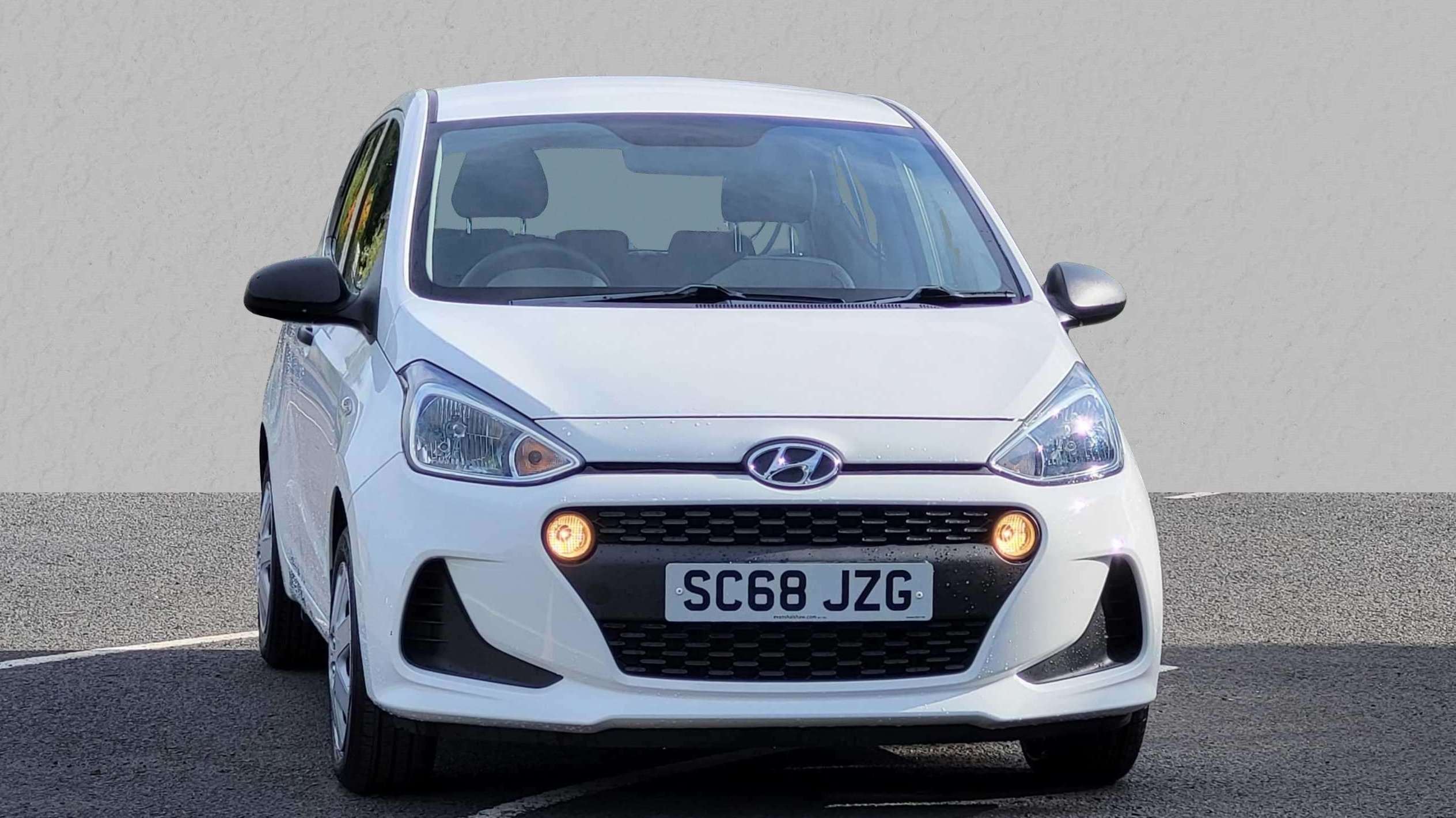Main listing image - Hyundai i10