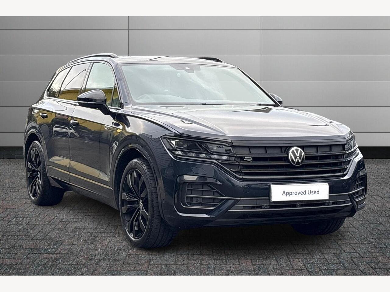 Main listing image - Volkswagen Touareg