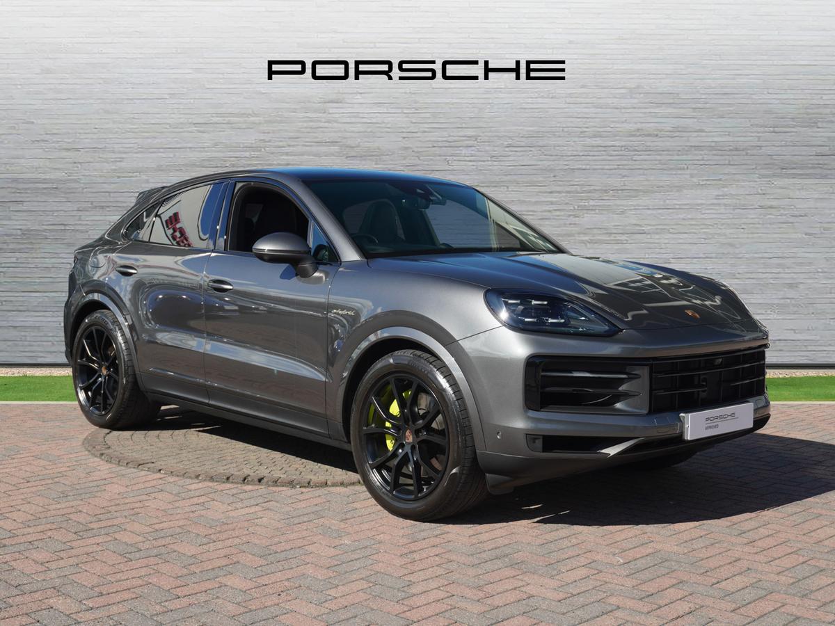 Main listing image - Porsche Cayenne