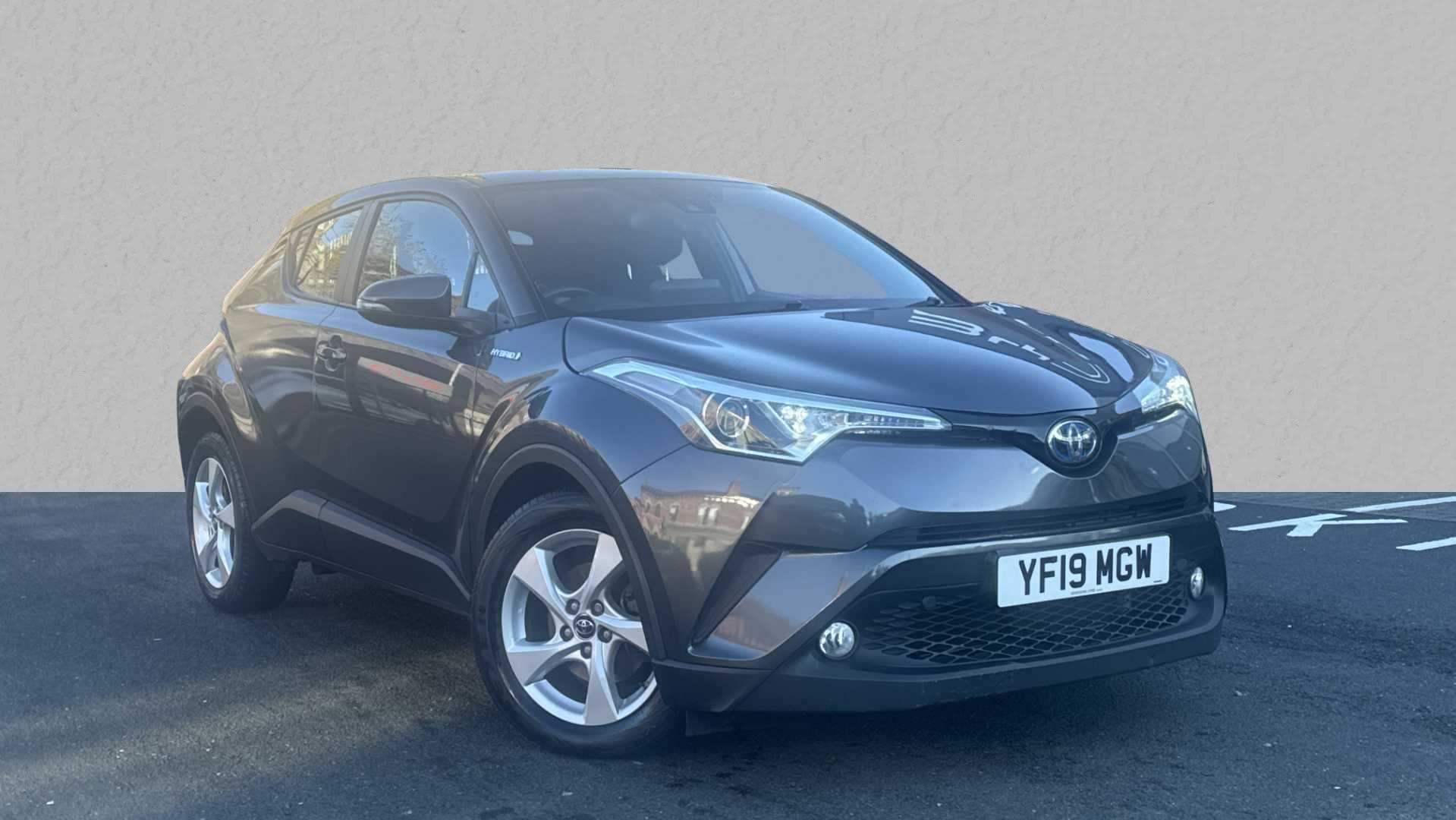 Main listing image - Toyota C-HR