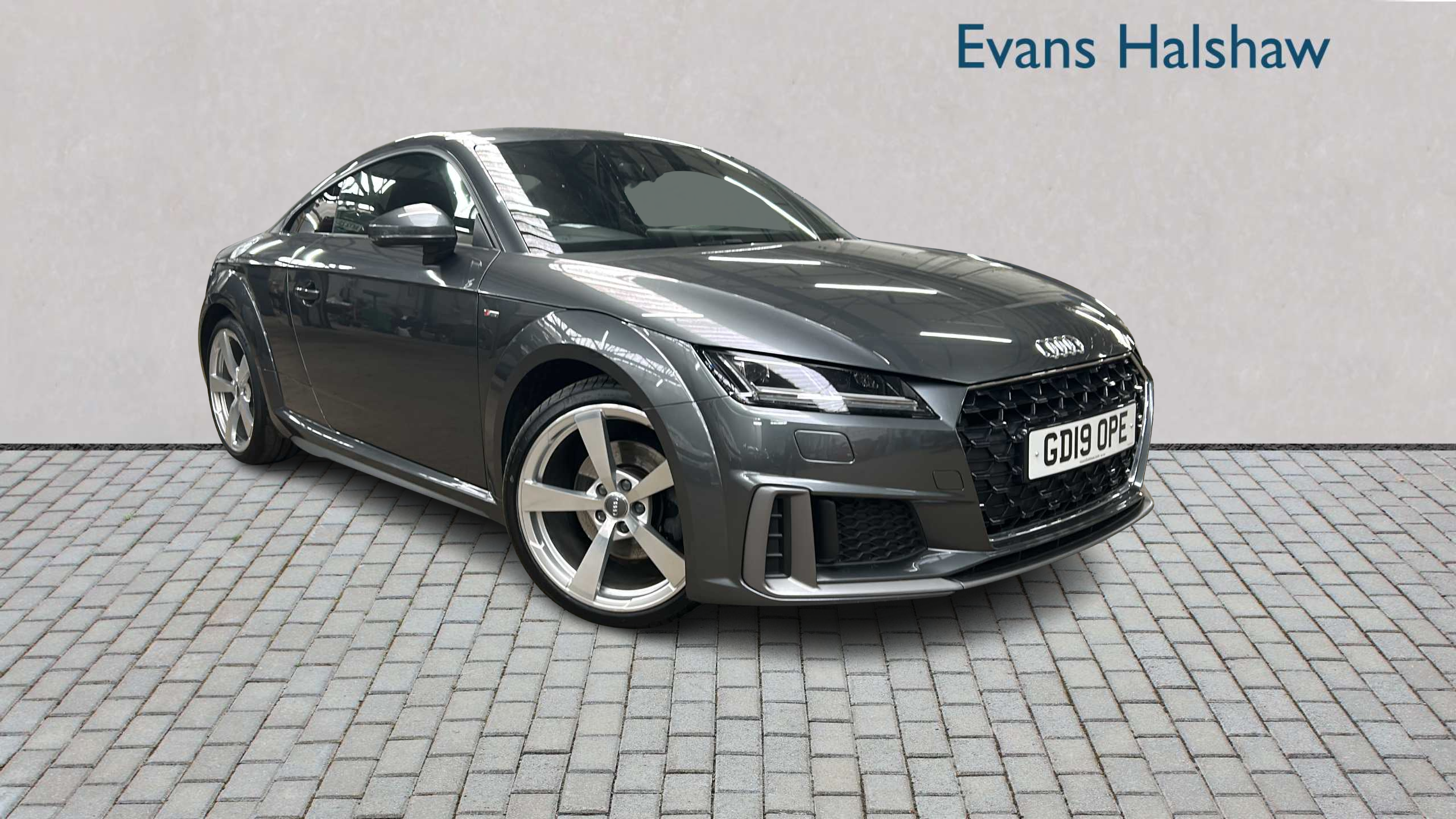 Main listing image - Audi TT