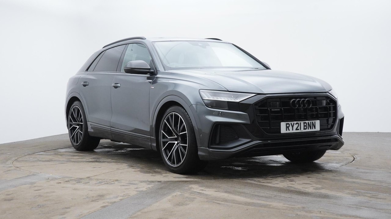 Main listing image - Audi Q8