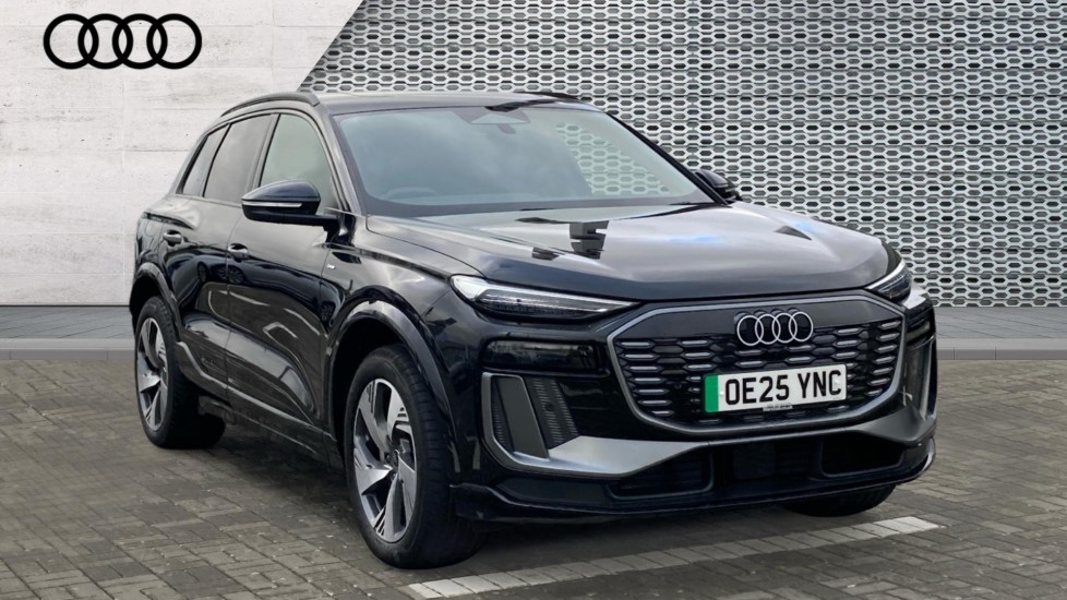 Main listing image - Audi Q6 e-tron