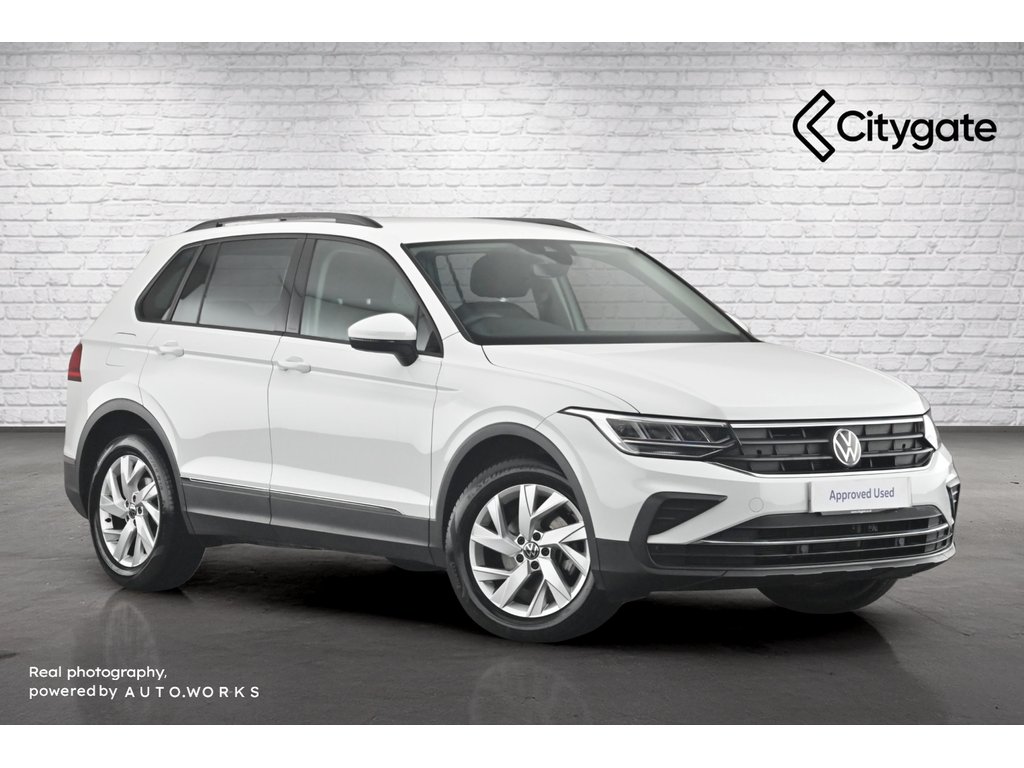 Main listing image - Volkswagen Tiguan