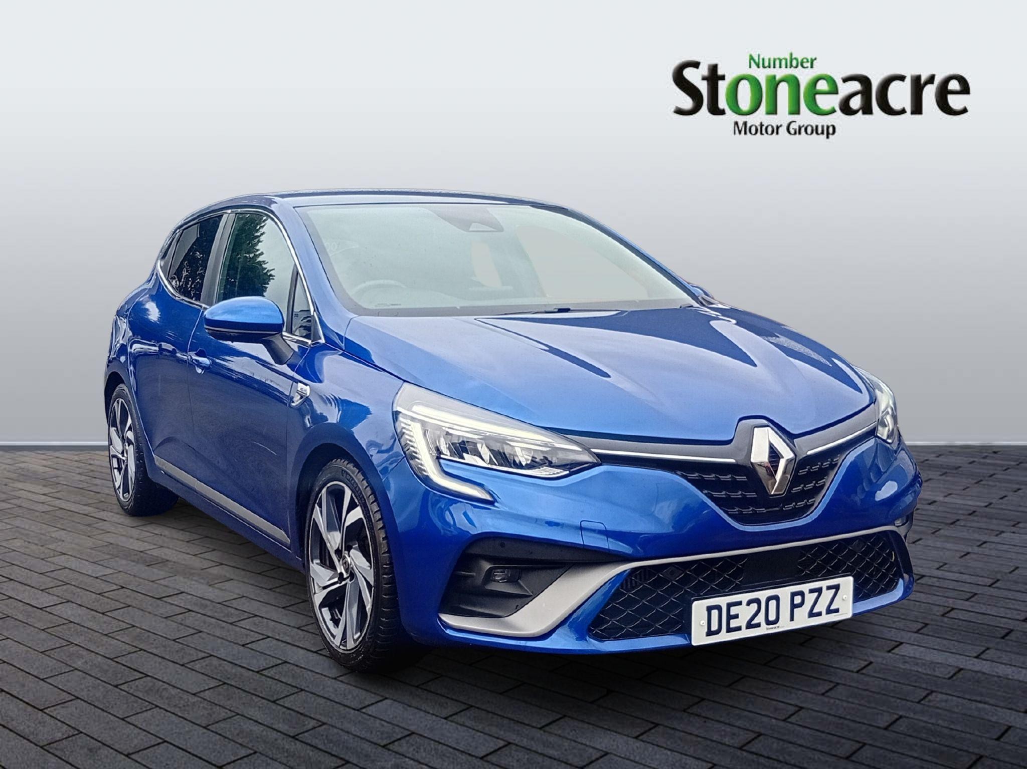 Main listing image - Renault Clio