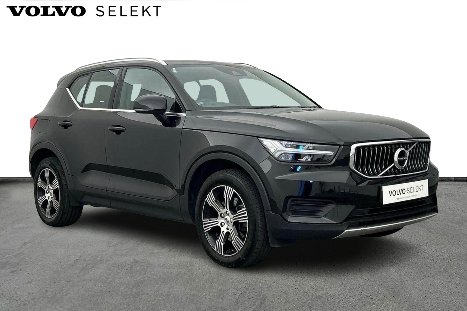 Main listing image - Volvo XC40