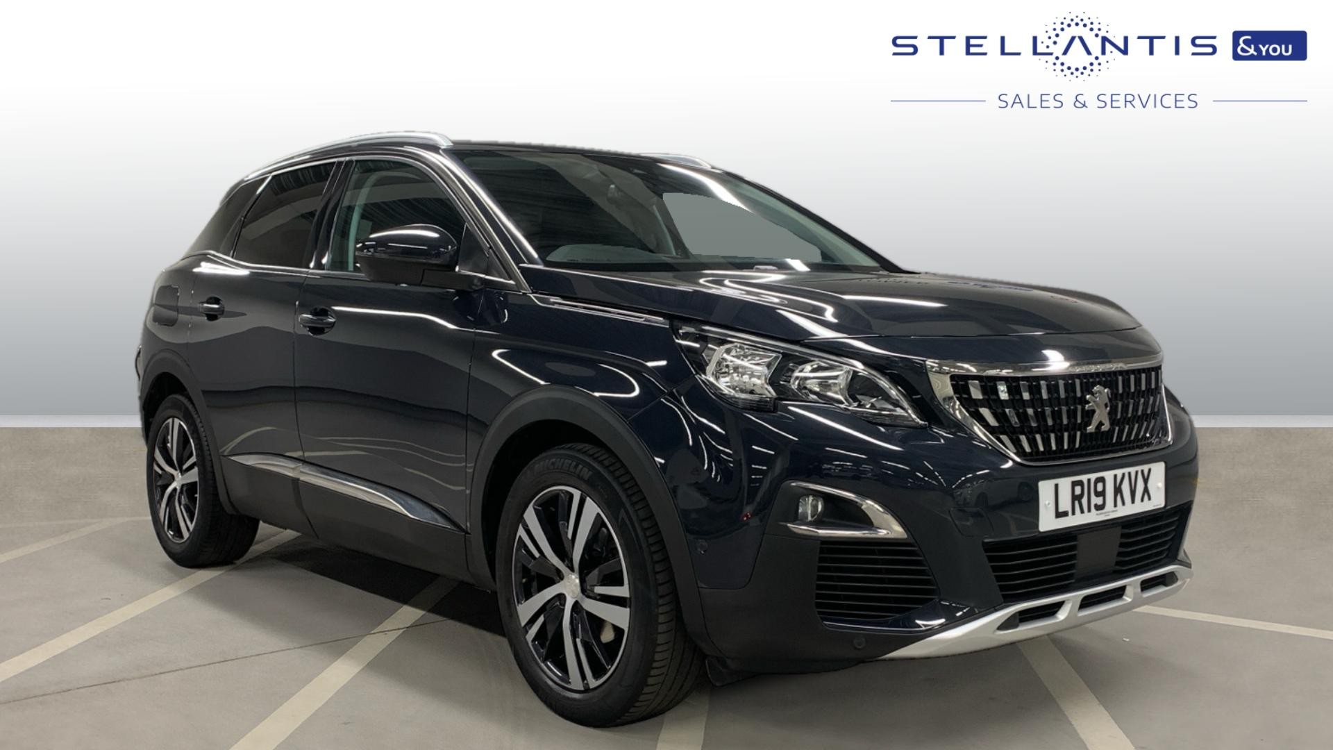 Main listing image - Peugeot 3008