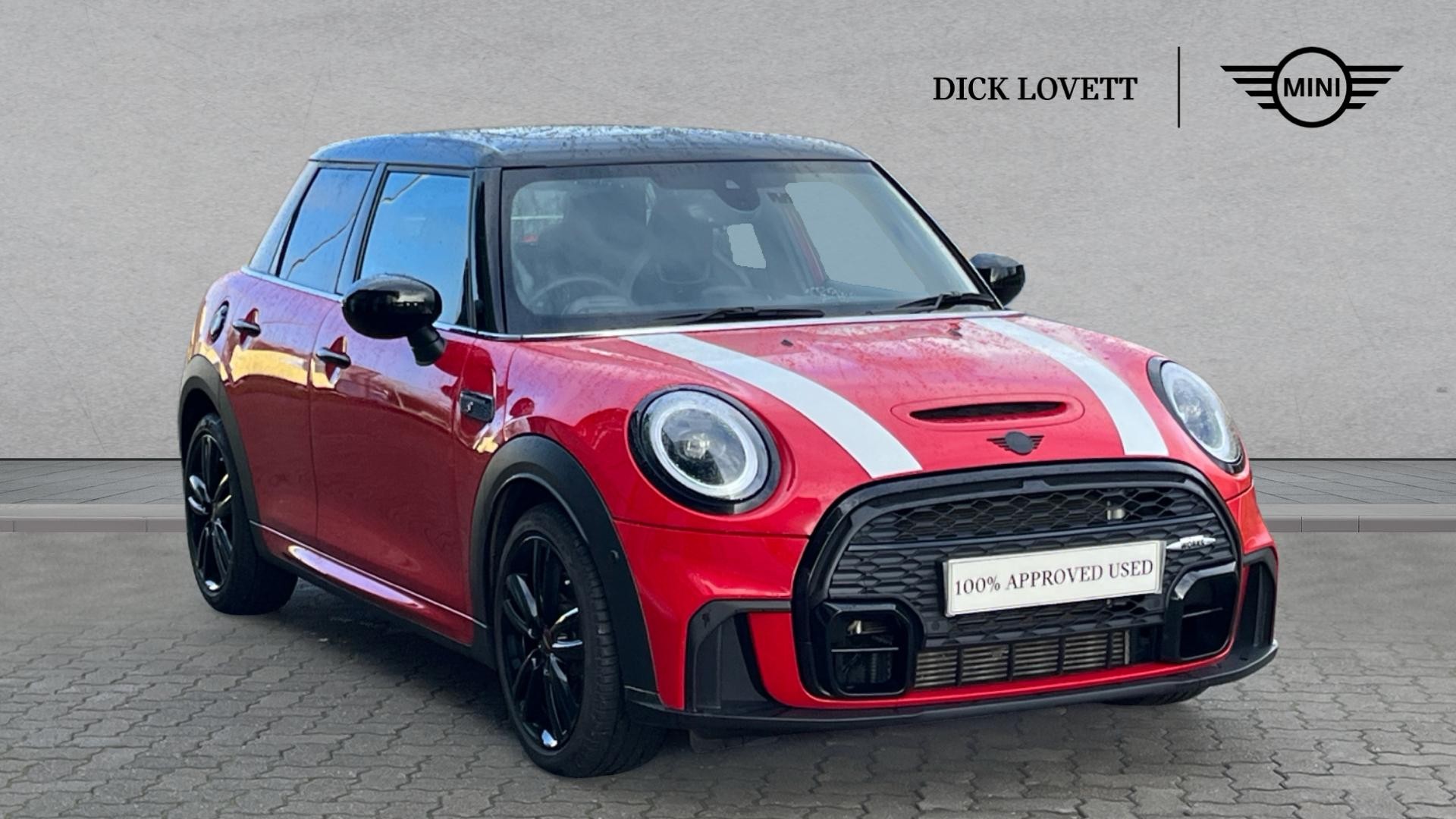Main listing image - MINI Hatchback 5dr