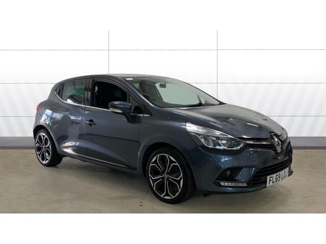 Main listing image - Renault Clio