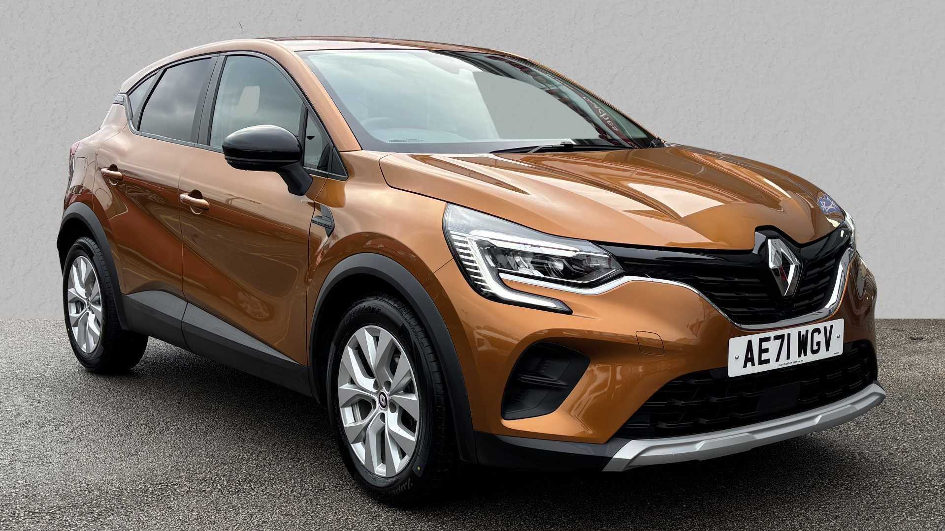 Main listing image - Renault Captur