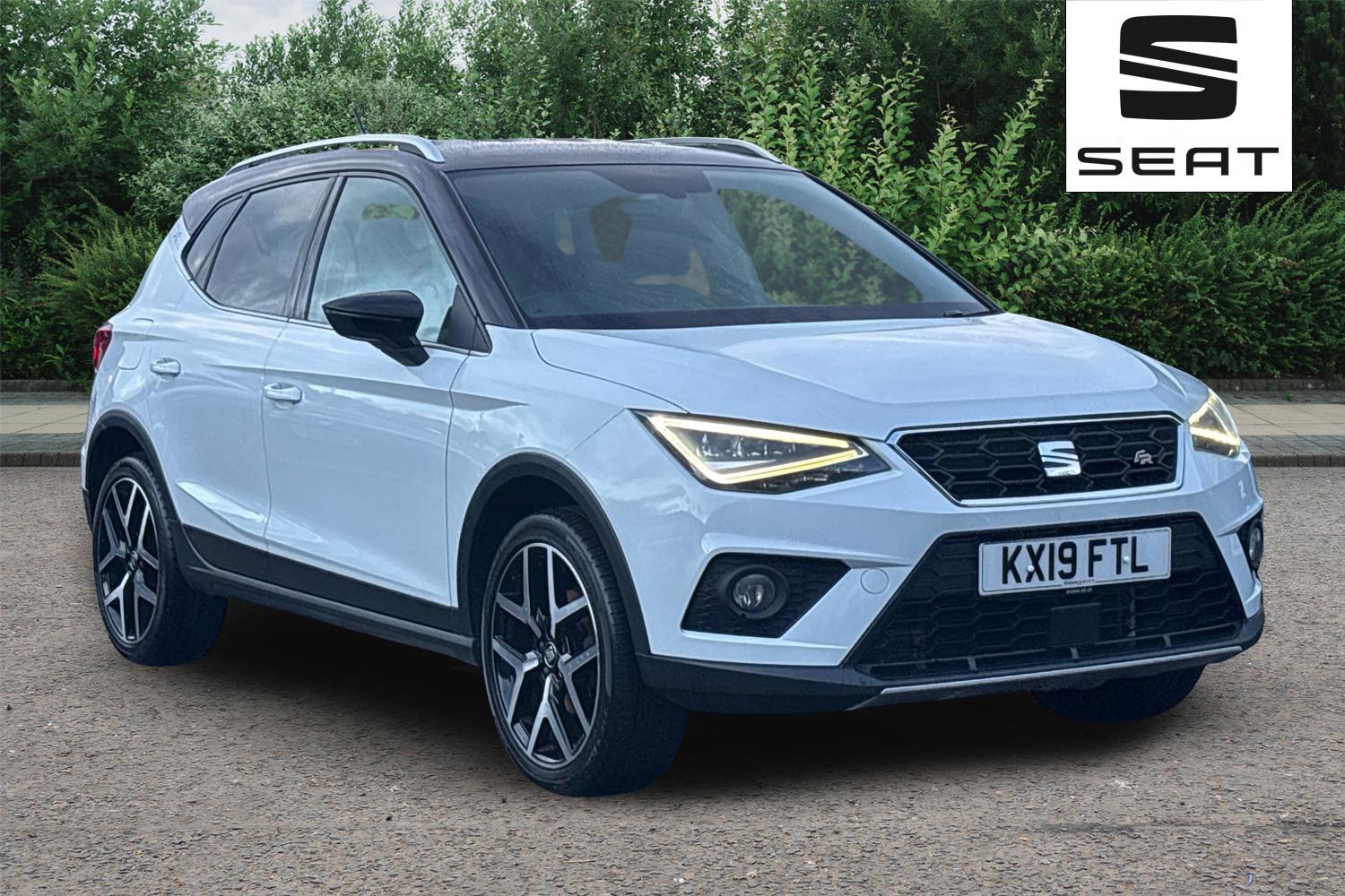 Main listing image - SEAT Arona