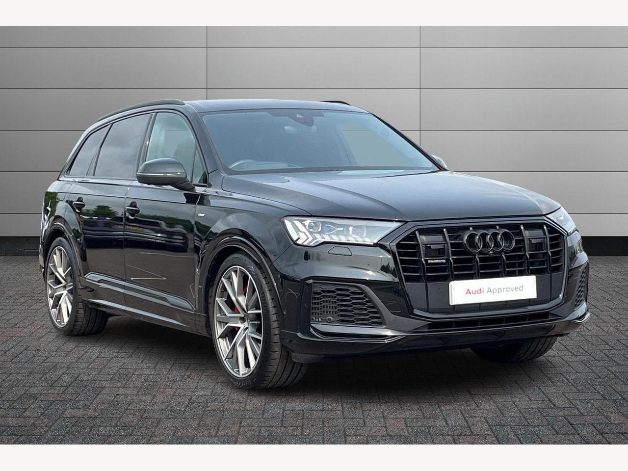 Main listing image - Audi Q7