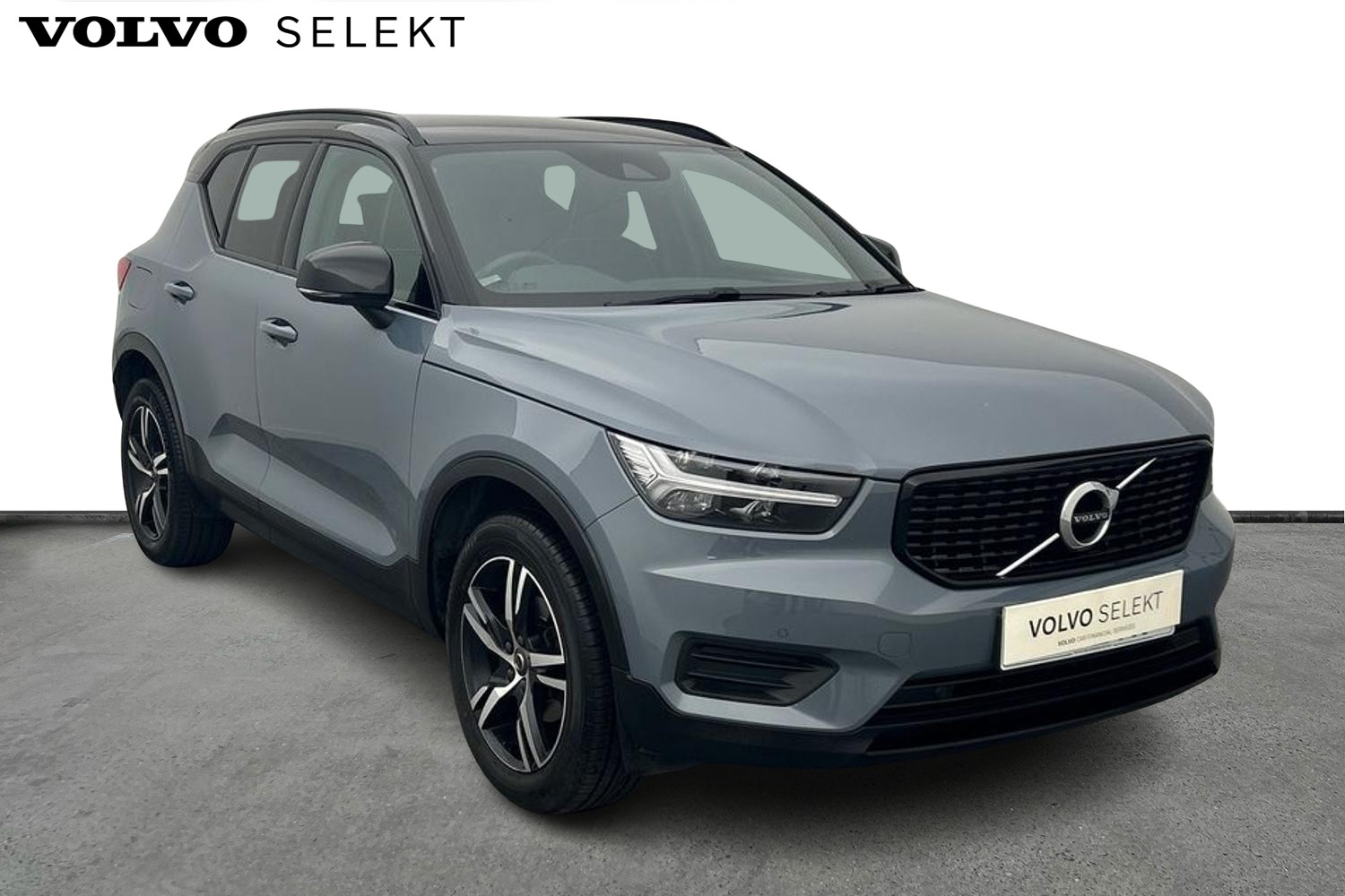 Main listing image - Volvo XC40