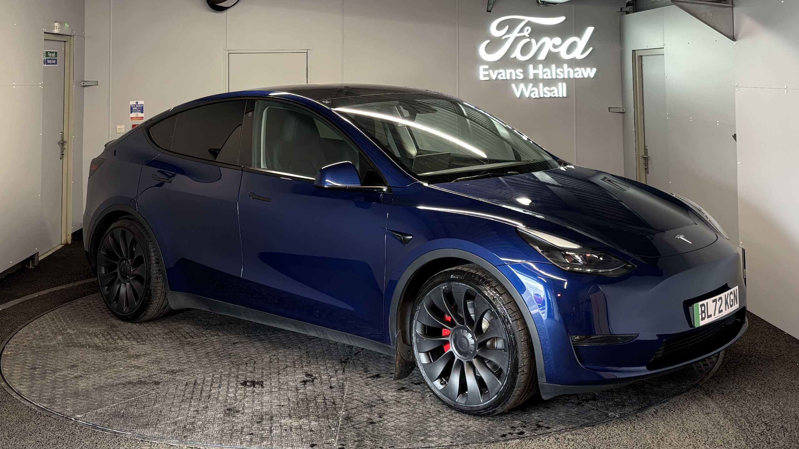 Main listing image - Tesla Model Y