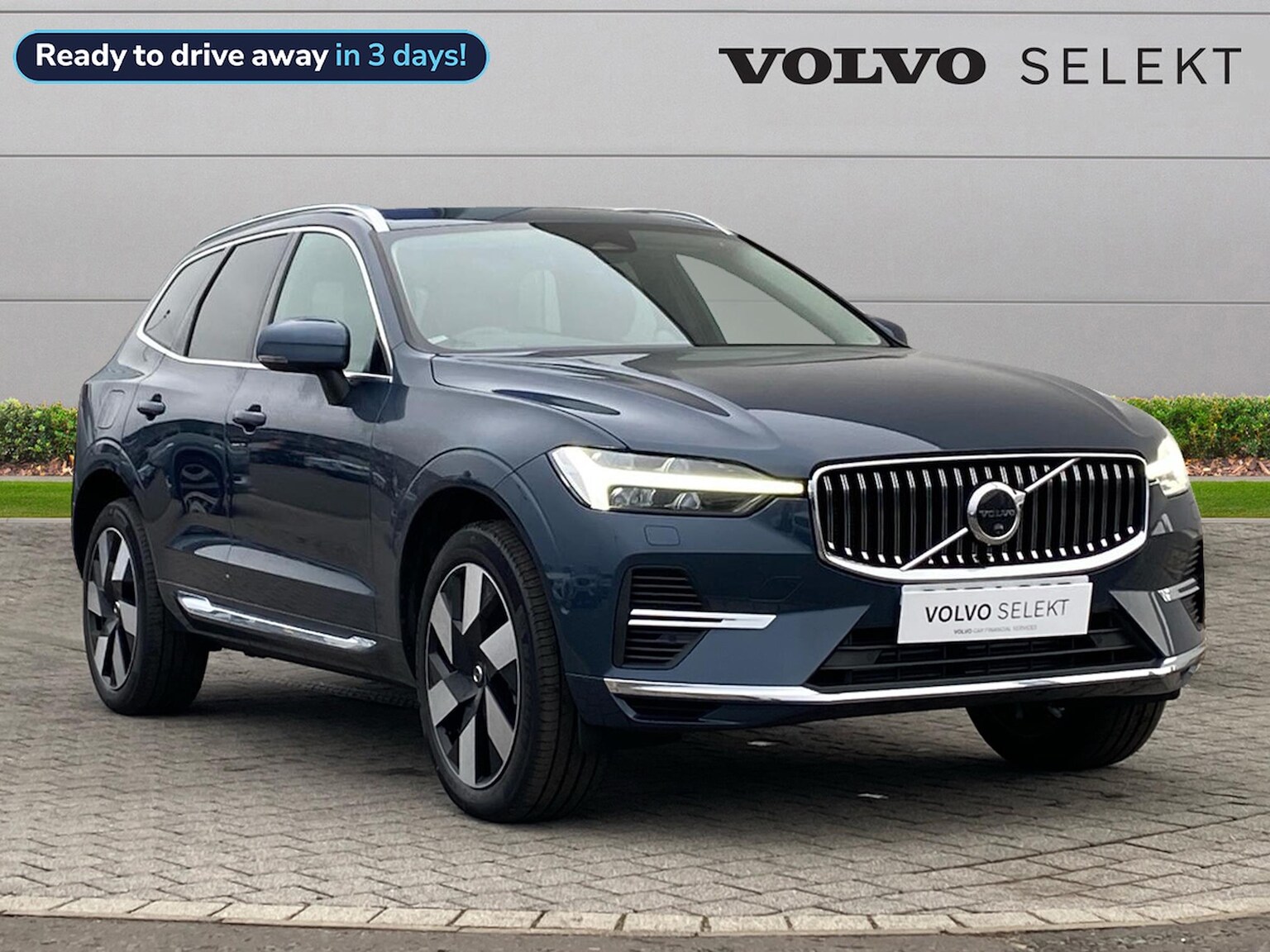 Main listing image - Volvo XC60