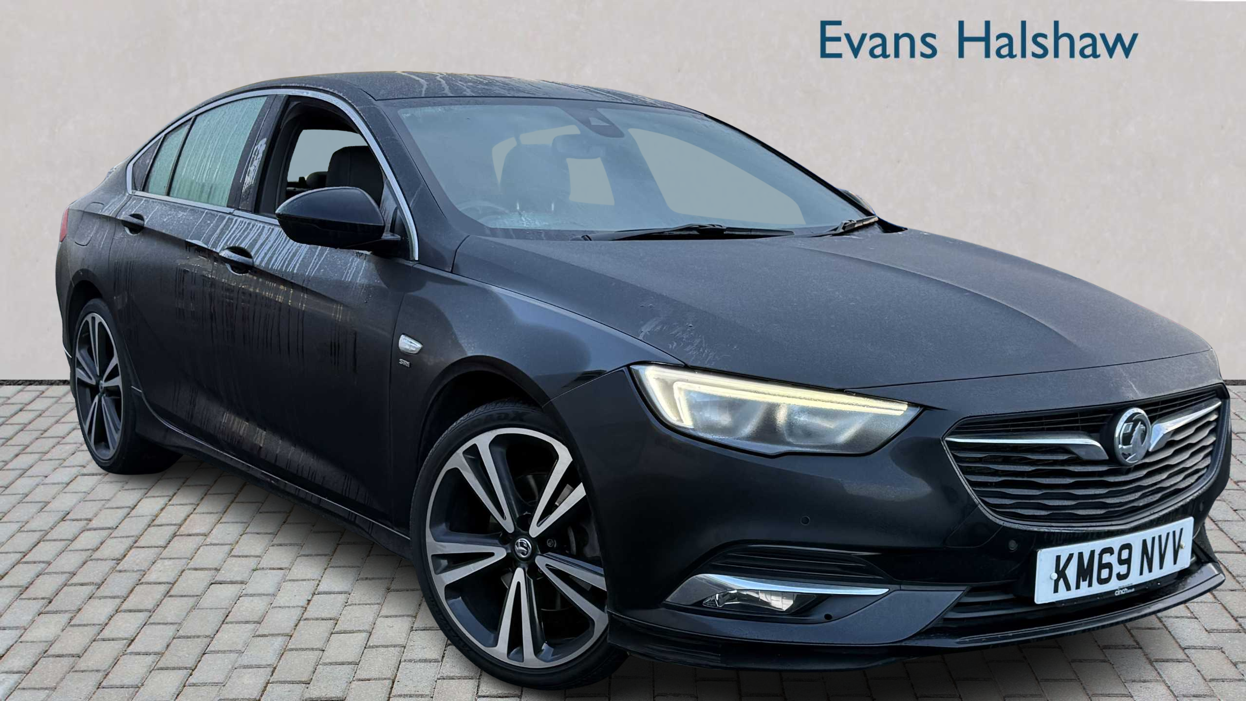 Main listing image - Vauxhall Insignia