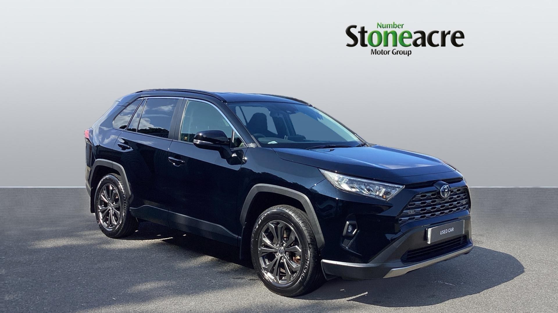 Main listing image - Toyota RAV4