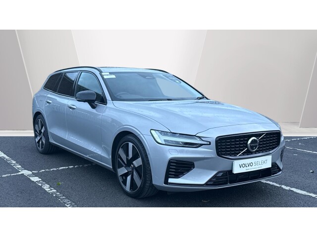 Main listing image - Volvo V60
