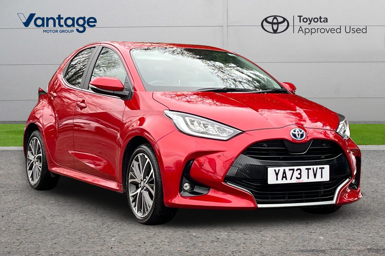 Main listing image - Toyota Yaris