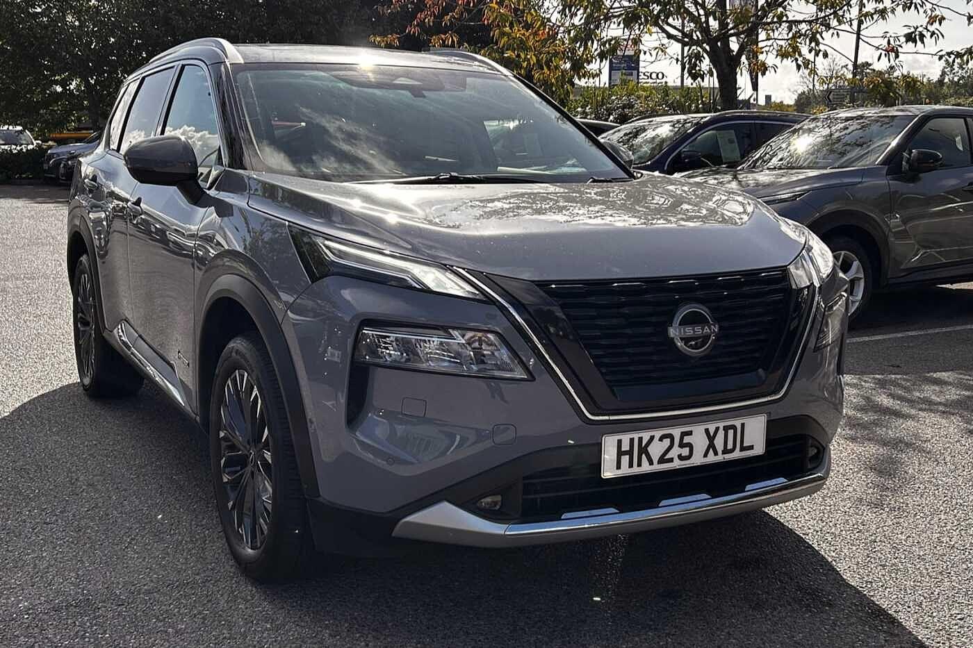 Main listing image - Nissan X-Trail