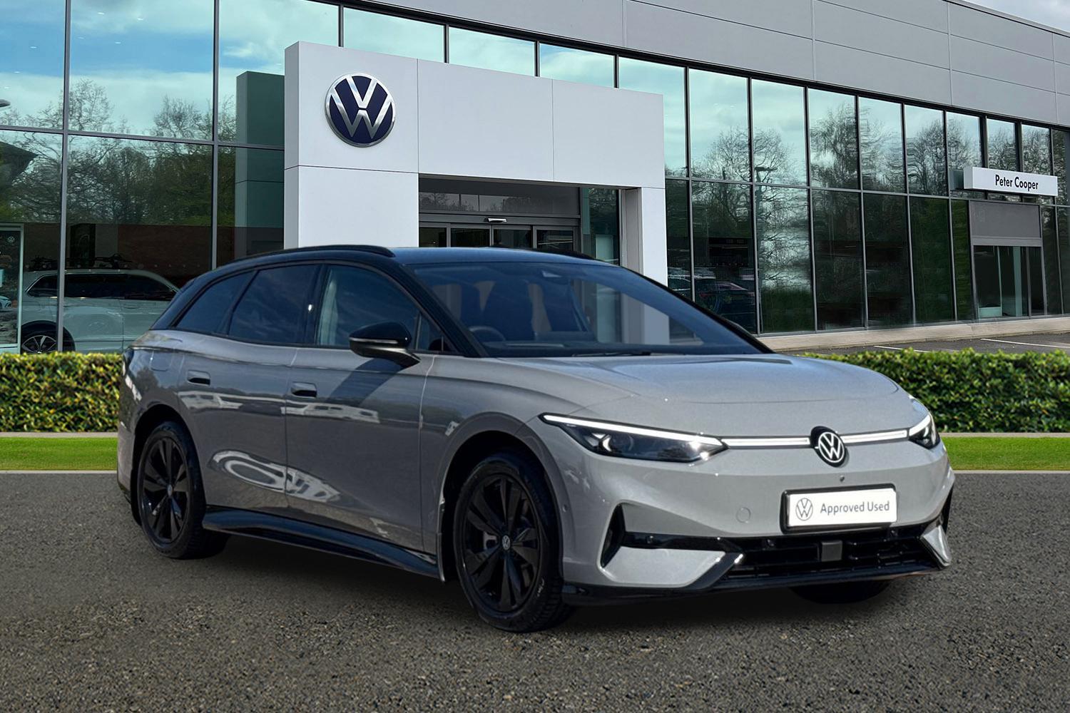 Main listing image - Volkswagen ID.7
