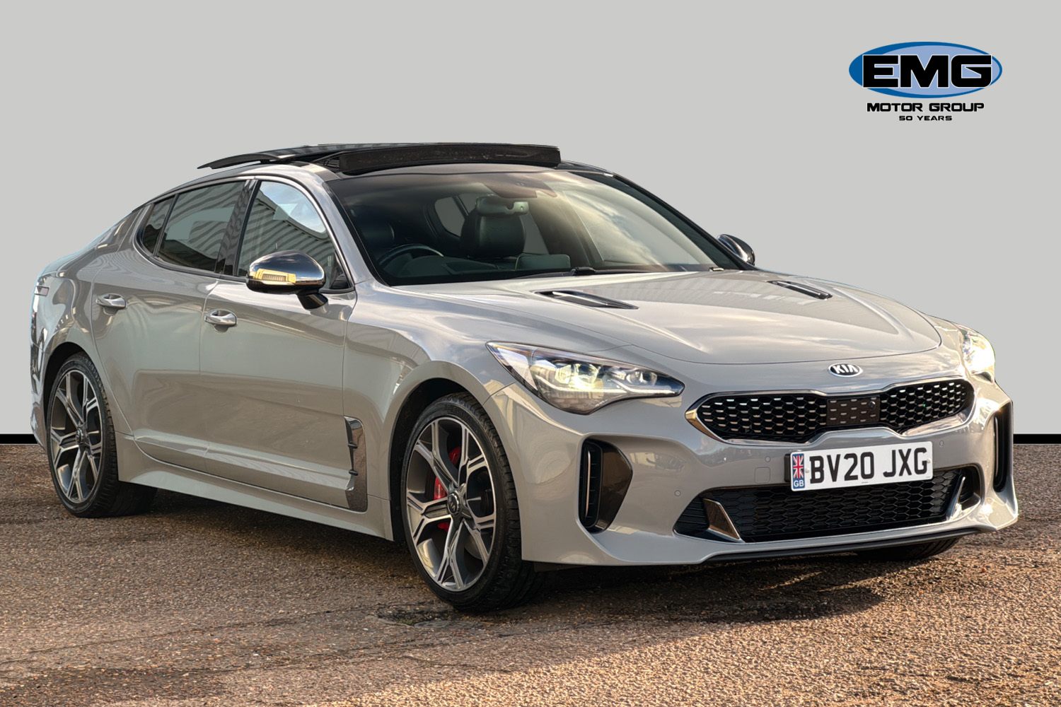 Main listing image - Kia Stinger