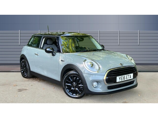 Main listing image - MINI Hatchback