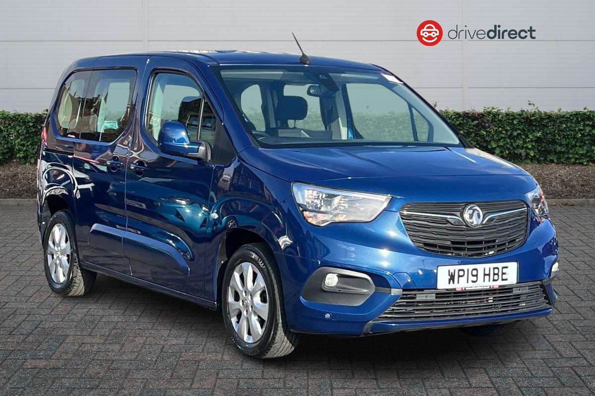 Main listing image - Vauxhall Combo Life