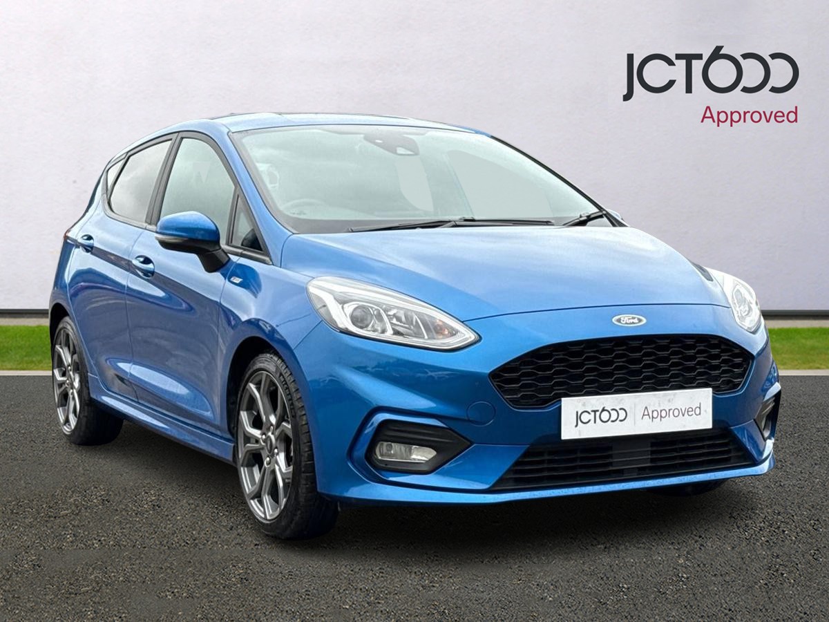 Main listing image - Ford Fiesta