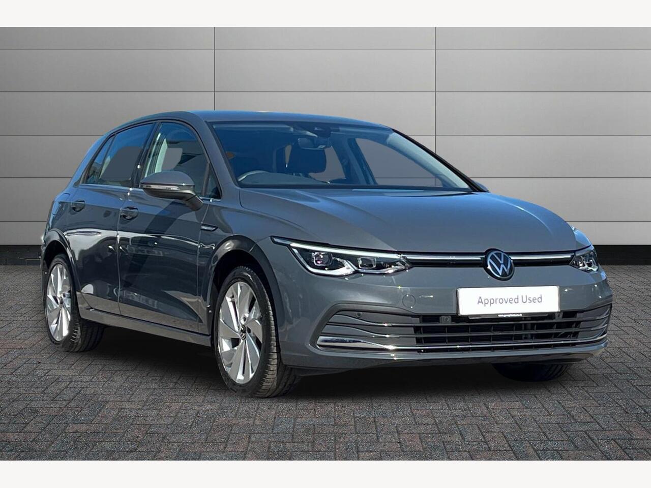 Main listing image - Volkswagen Golf