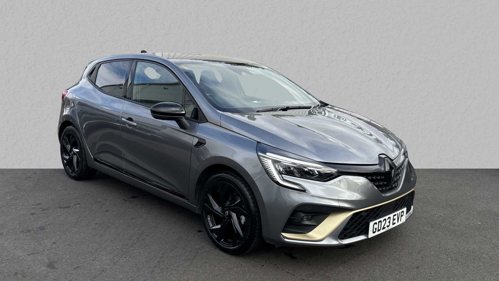 Main listing image - Renault Clio