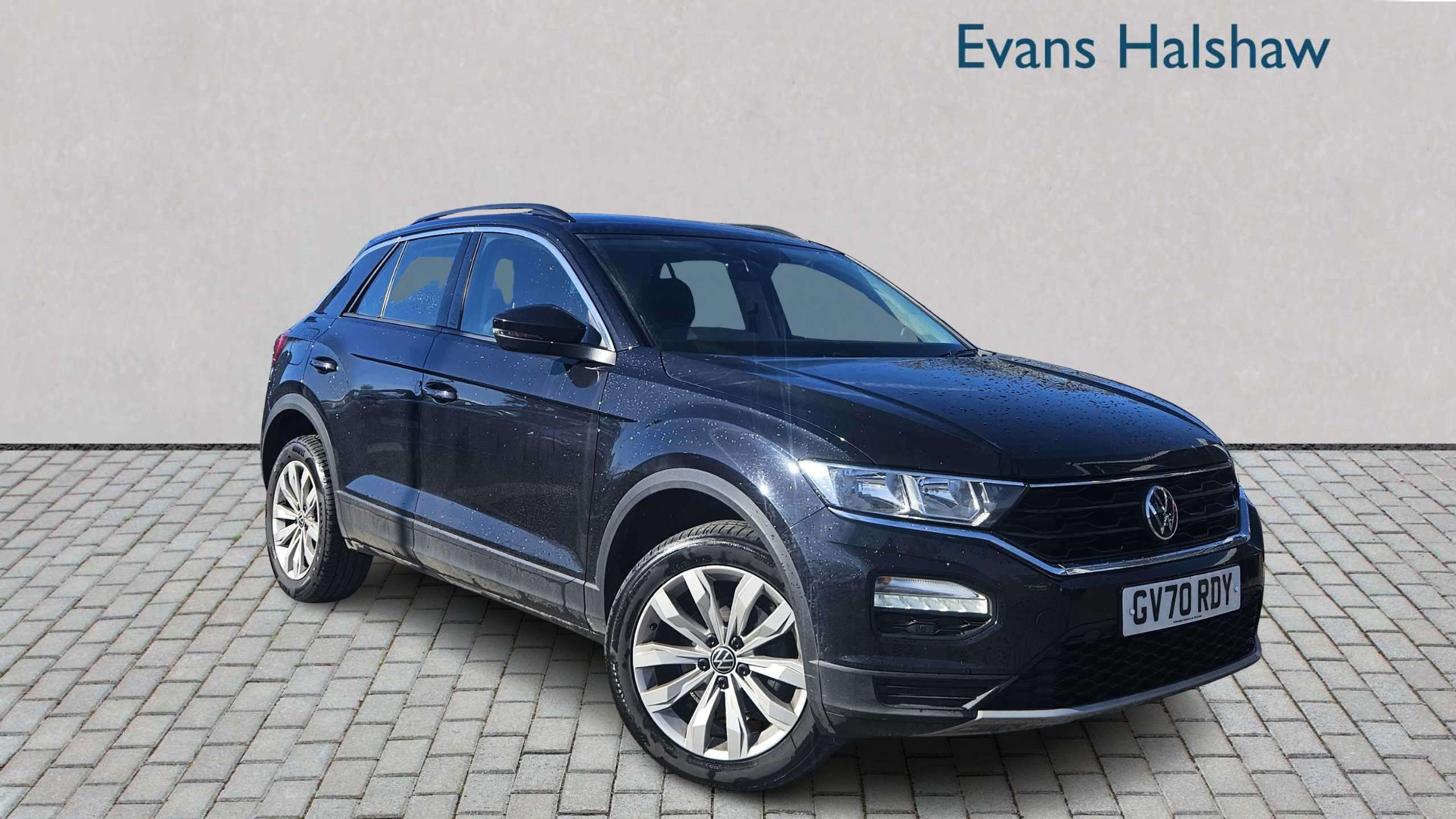 Main listing image - Volkswagen T-Roc