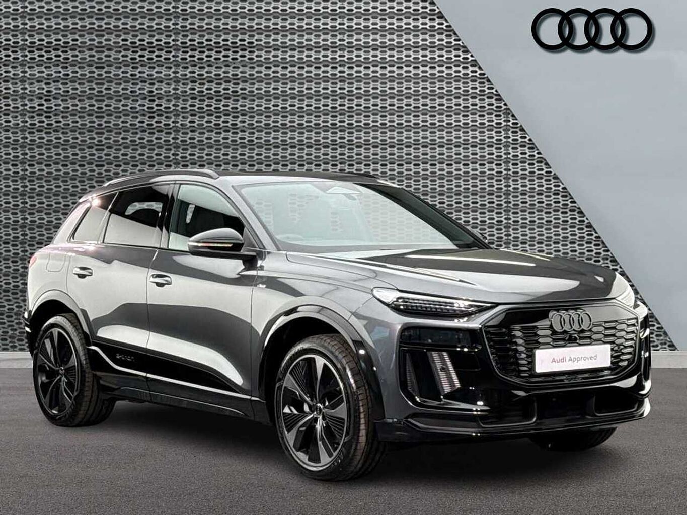 Main listing image - Audi Q6