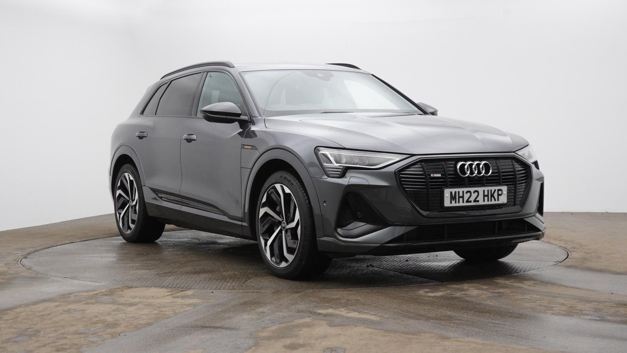 Main listing image - Audi e-tron