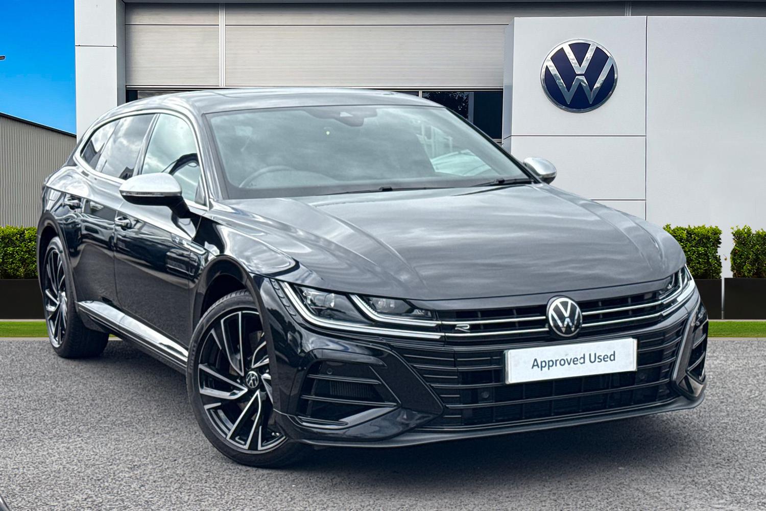 Main listing image - Volkswagen Arteon Shooting Brake