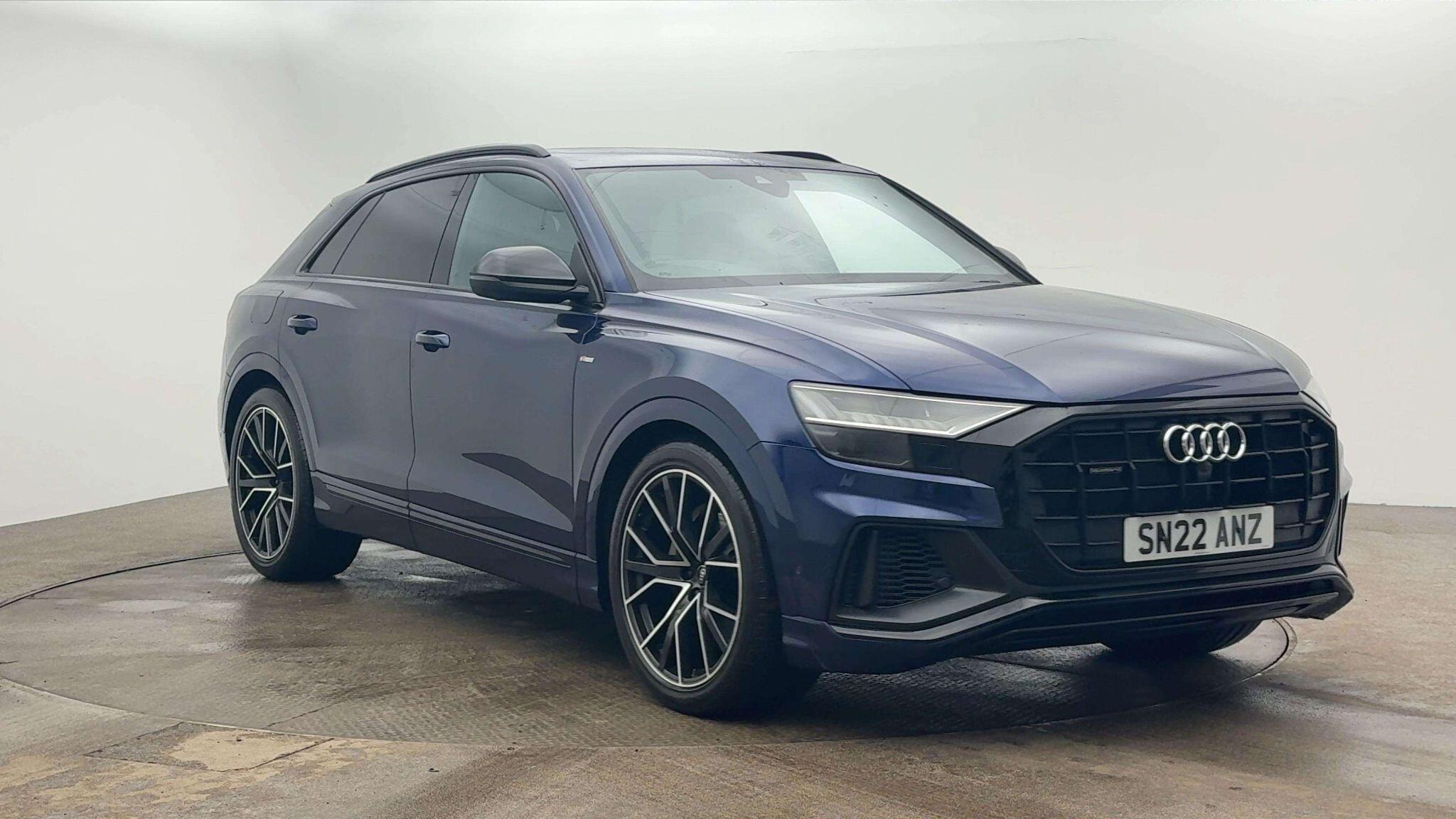 Main listing image - Audi Q8